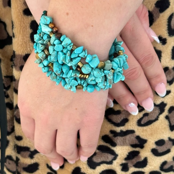 Nakamol Chipped Chunky Beaded Turquoise Bracelet Boho - Picture 1 of 8